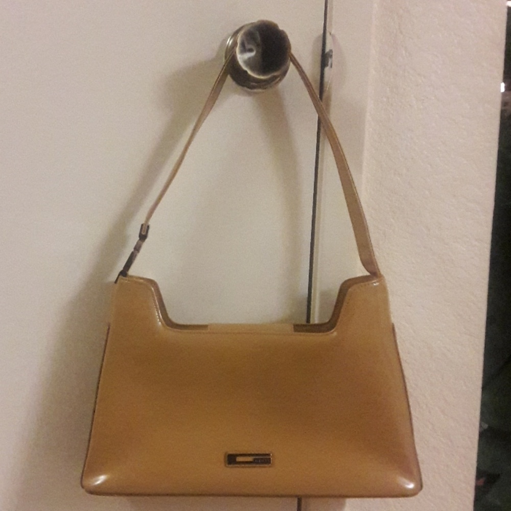 Guess shoulder bag